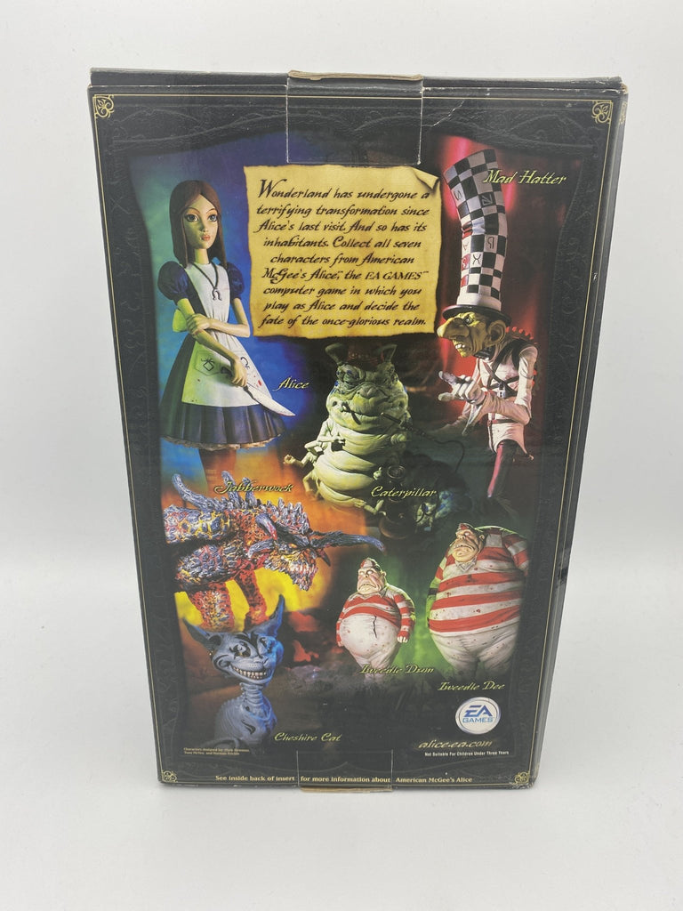 American McGee's Alice Alice and the Cheshire Cat Figure - Undiscovered Realm