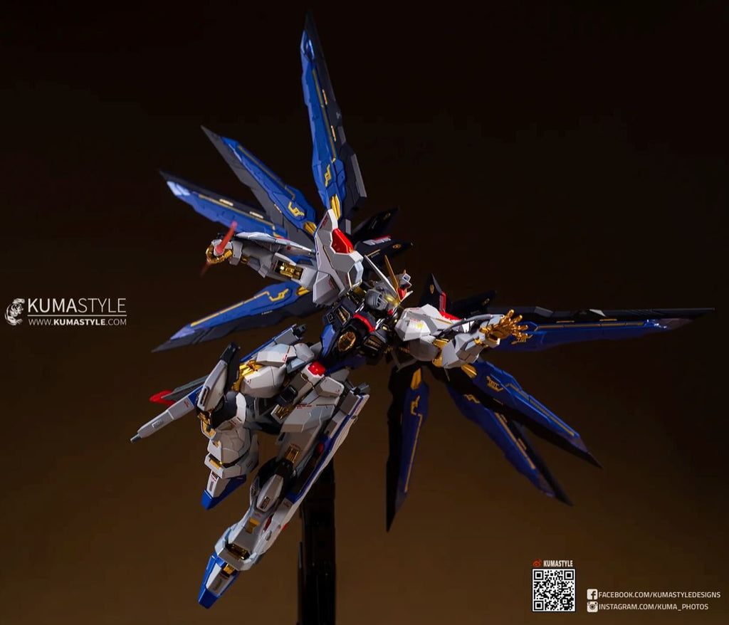 Bandai Gundam (Metal Build) Strike Freedom Soul Blue Ver. Exclusive Figure - Undiscovered Realm