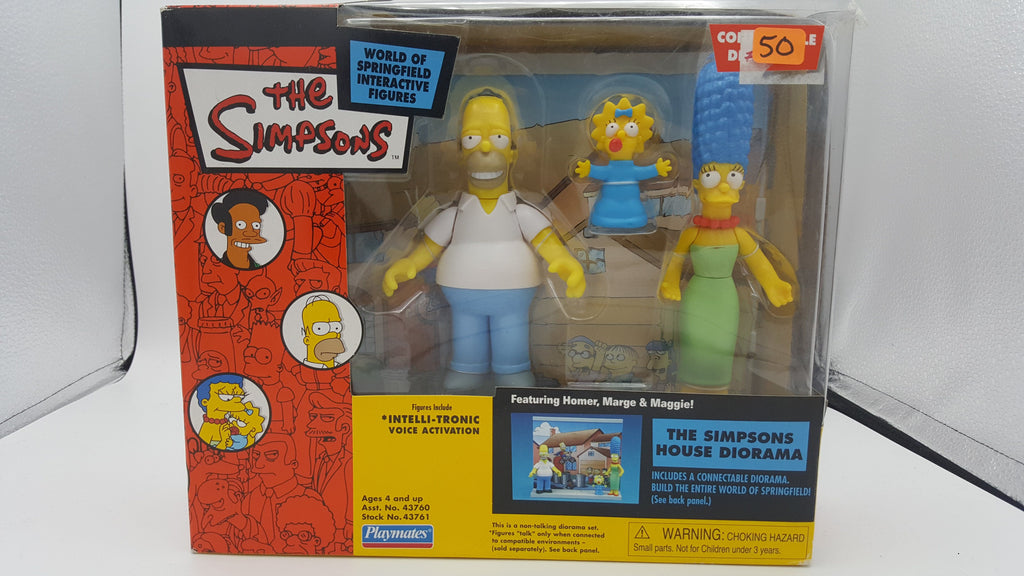 Playmates The Simpsons World of Springfield The Simpsons House Diorama with Homer Marge and Maggie Action Figures