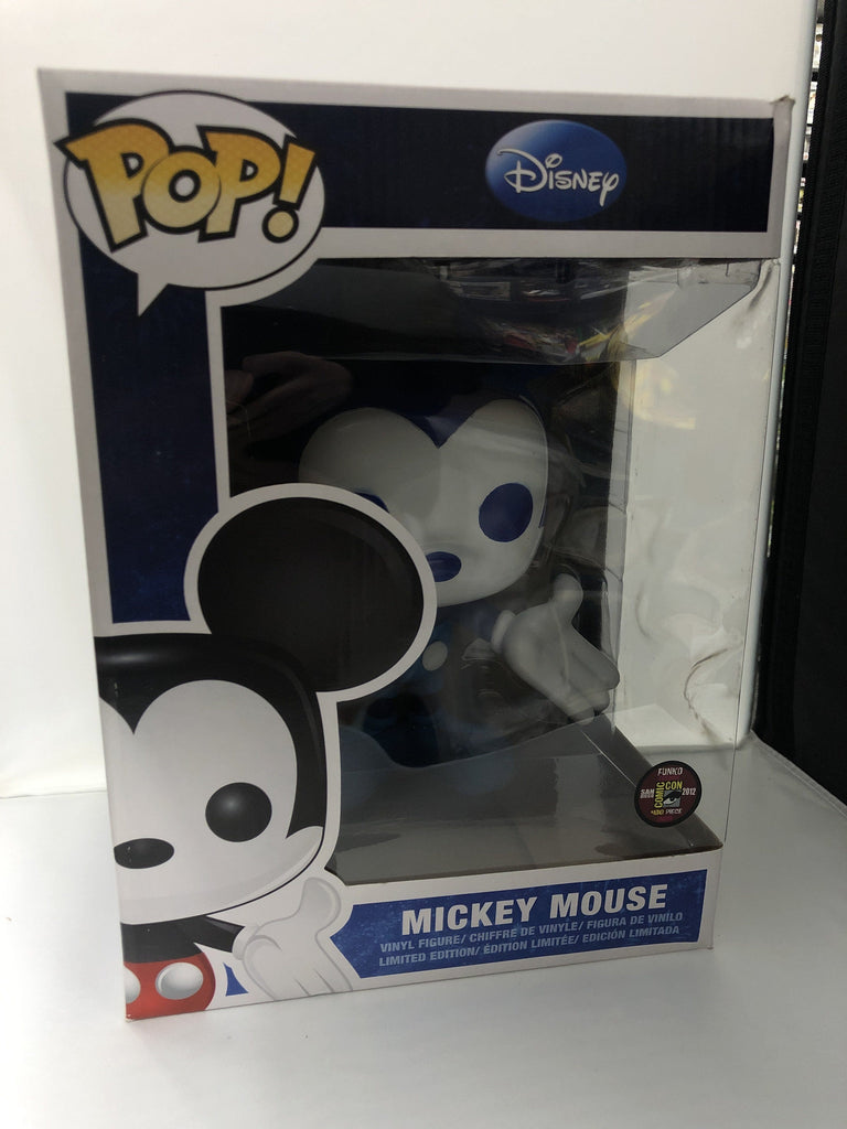 Funko Pop! Disney Giant Mickey Mouse Blue SDCC 9