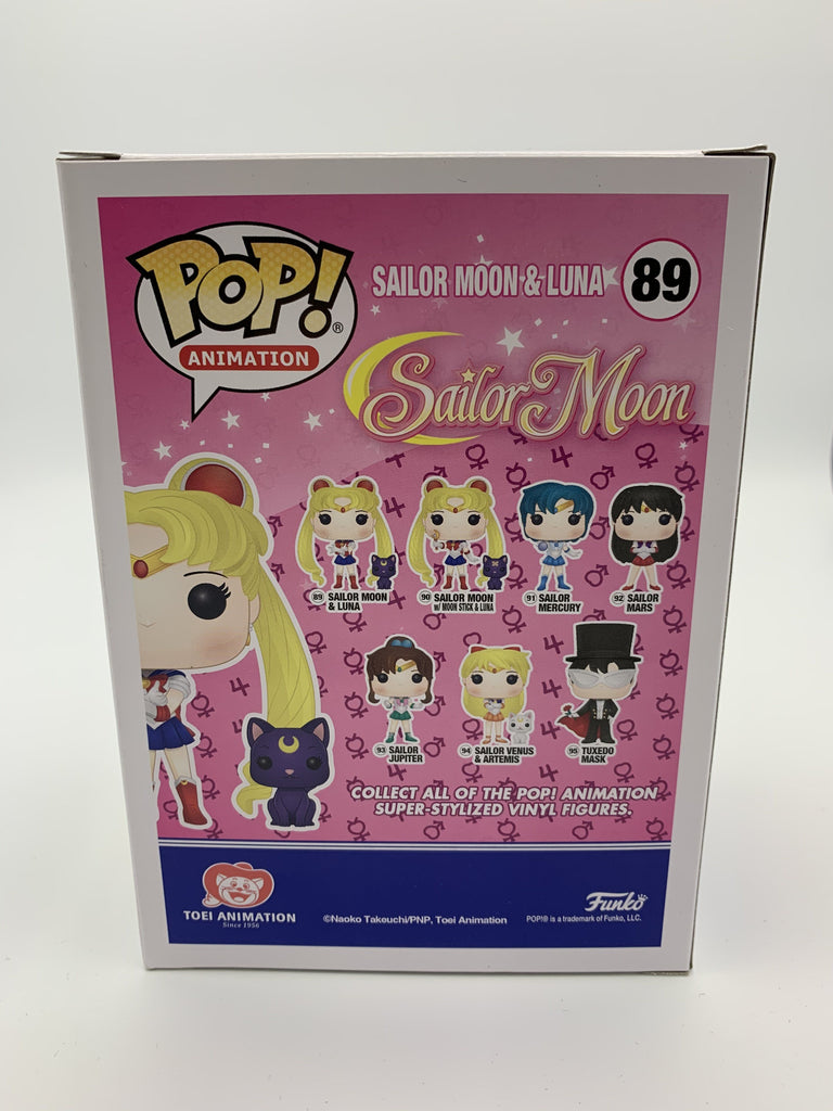 Funko Pop! Sailor Moon with Luna (Glitter) Exclusive #89 (Shelf Wear) Funko 