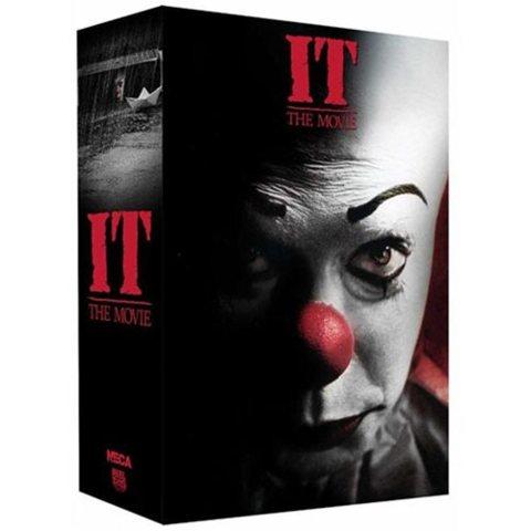 IT Ultimate Pennywise 1990 Version 2 7-Inch Scale Action Figure