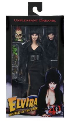NECA Elvira, Mistress of the Dark 8