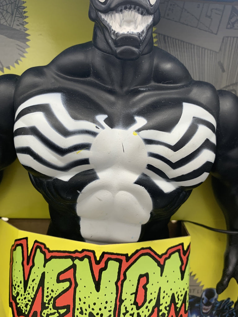 ToyBiz Marvel SuperHeroes Supersize Venom Vintage Action Figure Action Figure ToyBiz 